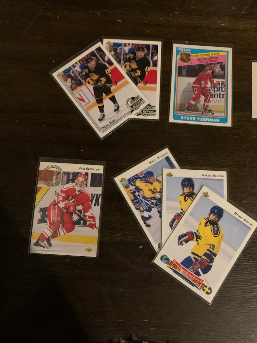TRADE FOR FOOD or WHATEVER. Collection of Hockey Trading Cards - photo 5