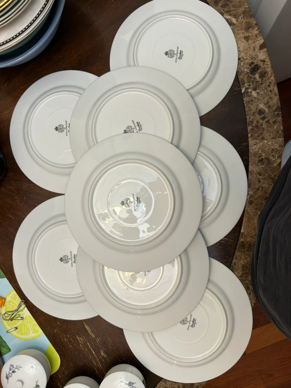 Set of 8 Royal Albert "Old Country Roses" Dinner Plates - photo 3