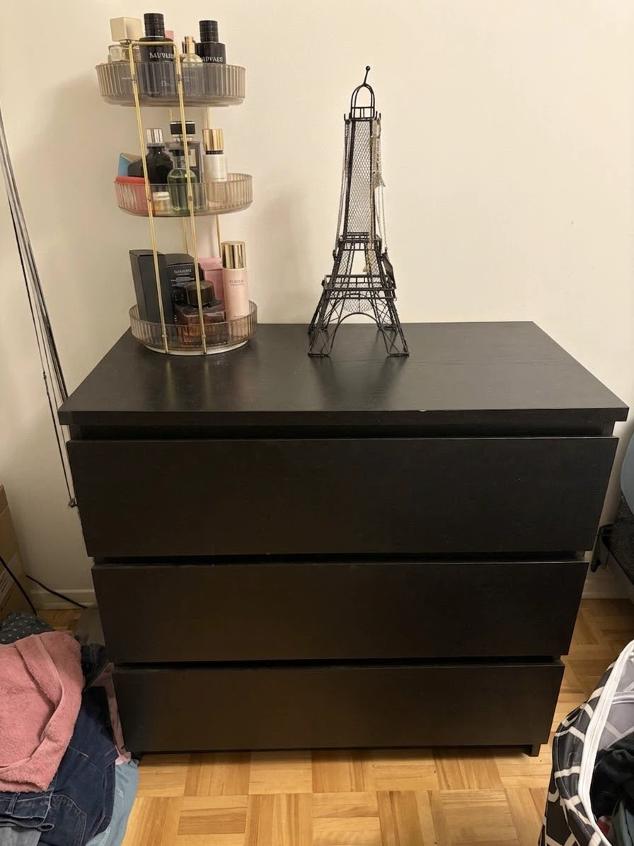 Black 3-Drawer Dresser / Chest of Drawers