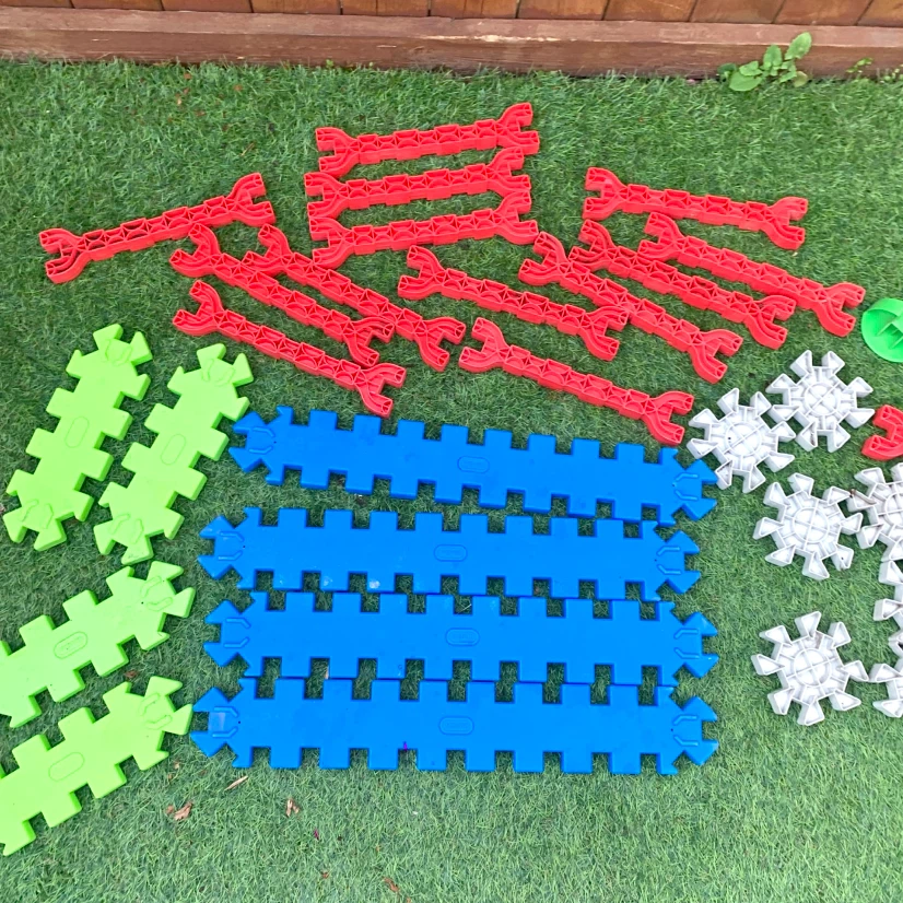 Building Blocks Set Kids Construction Toy Interlocking Pieces - photo 4