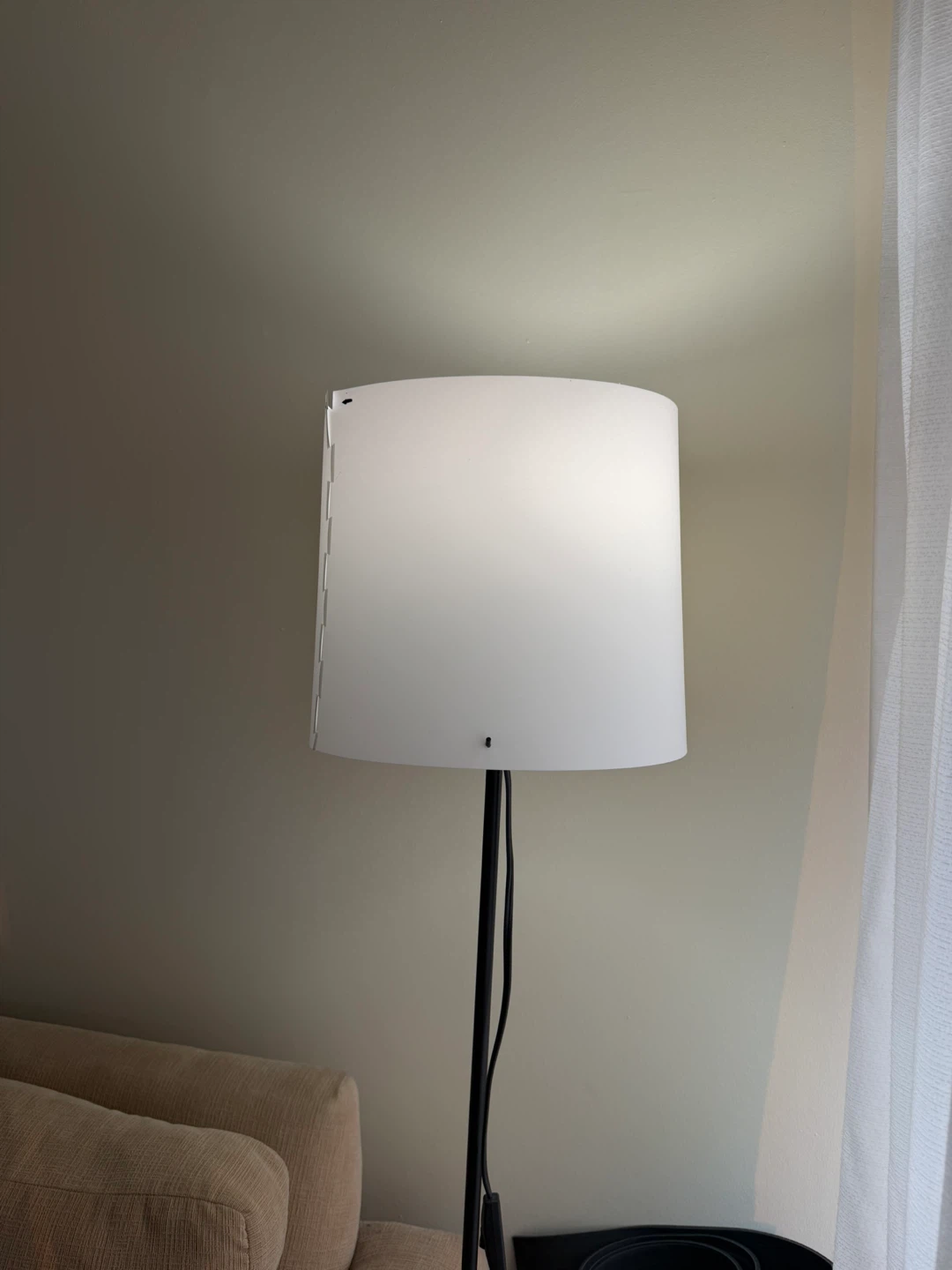 White Floor Lamp - photo 3