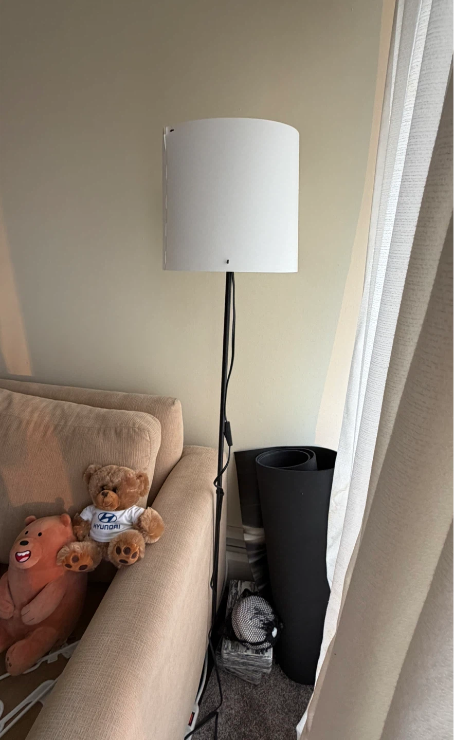 White Floor Lamp - photo 2