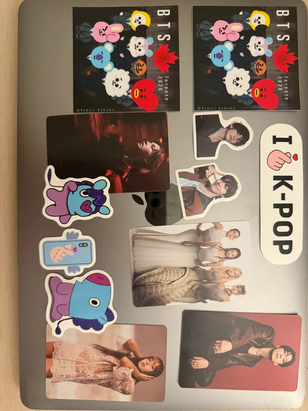 BTS and Blackpink Photocards and Stickers