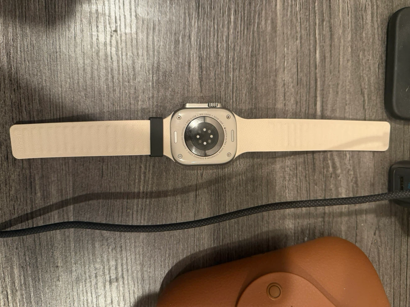 Apple Watch Ultra 2 GPS & Cellular TITANIUM - photo 5