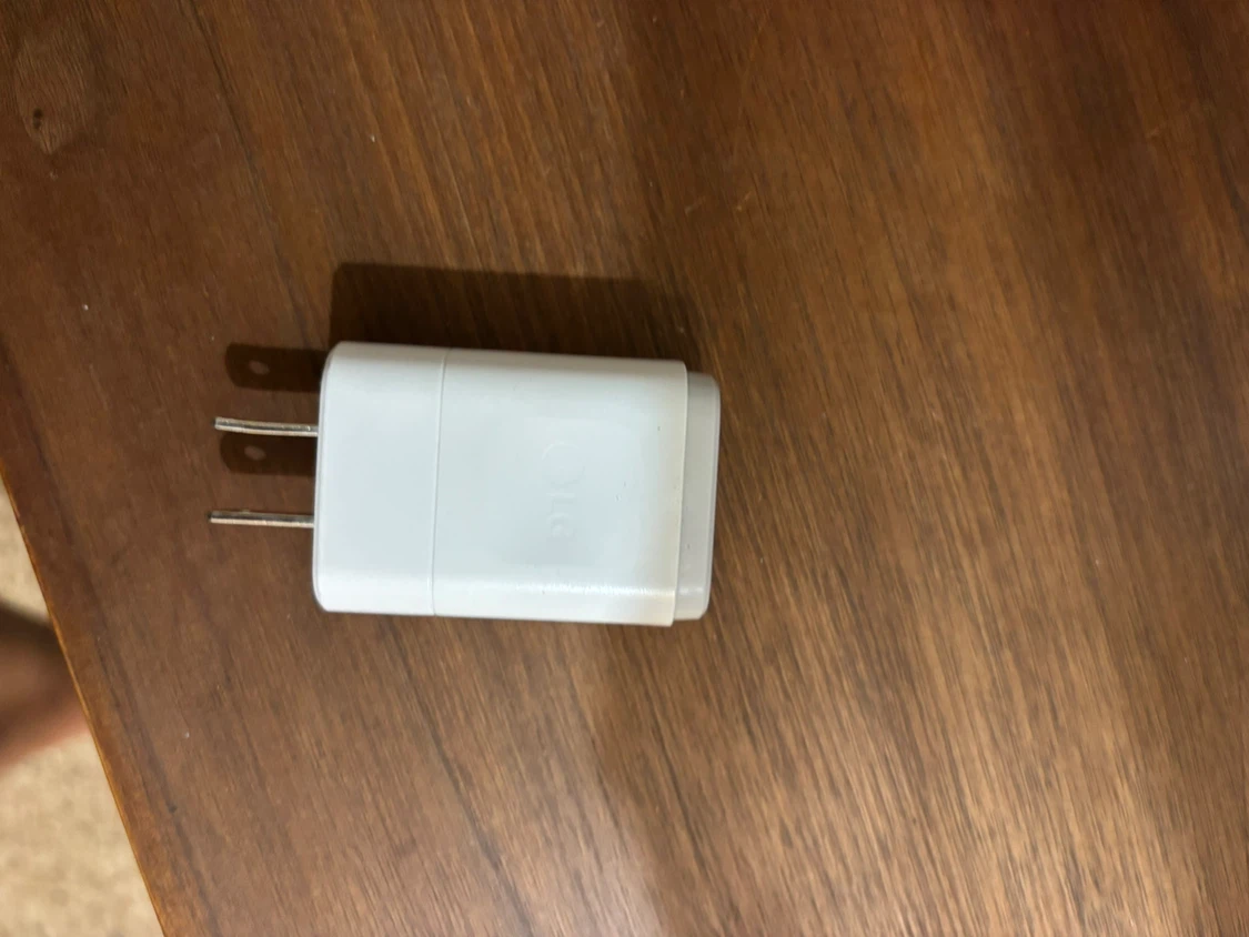 White USB Travel Adapter - photo 3