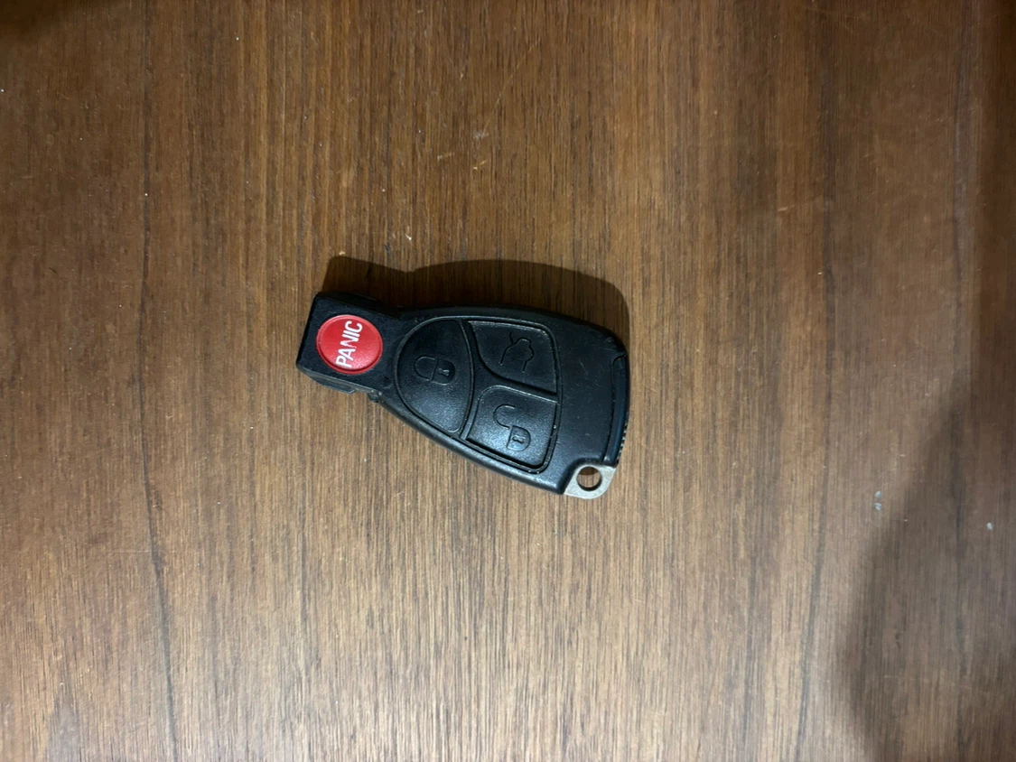 Mercedes-Benz Car Key Fob - photo 2