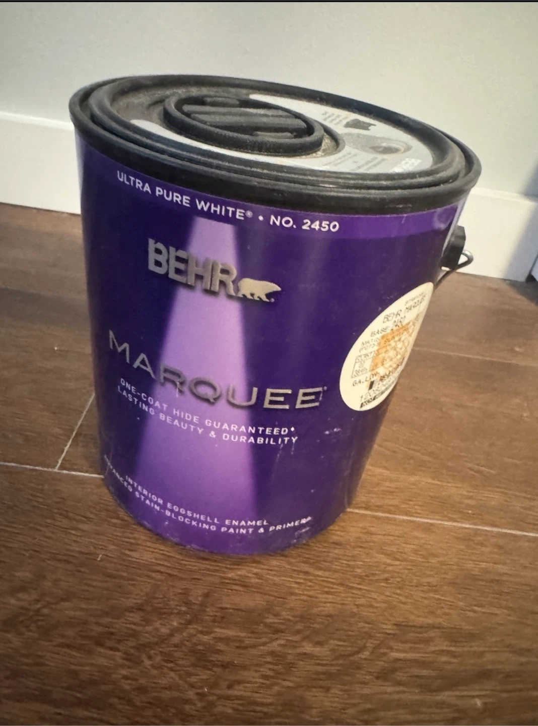 BEHR MARQUEE Ultra Pure White No. 2450 Eggshell Enamel Paint - photo 2