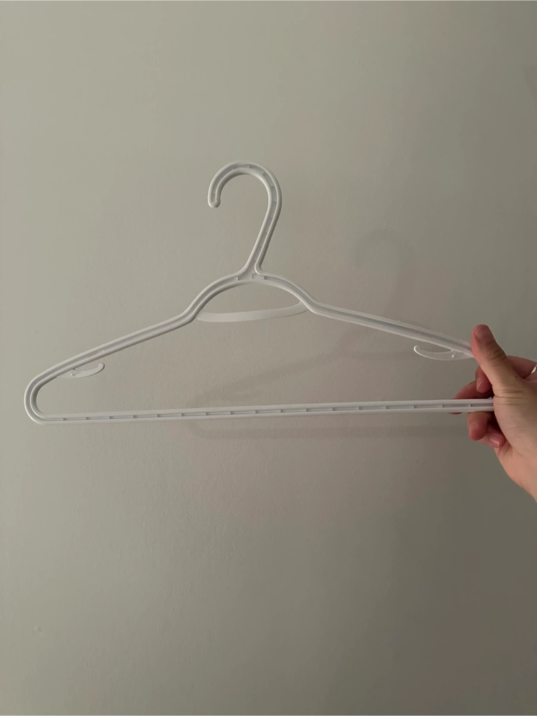 White Plastic Hangers (Set of 35) - photo 2