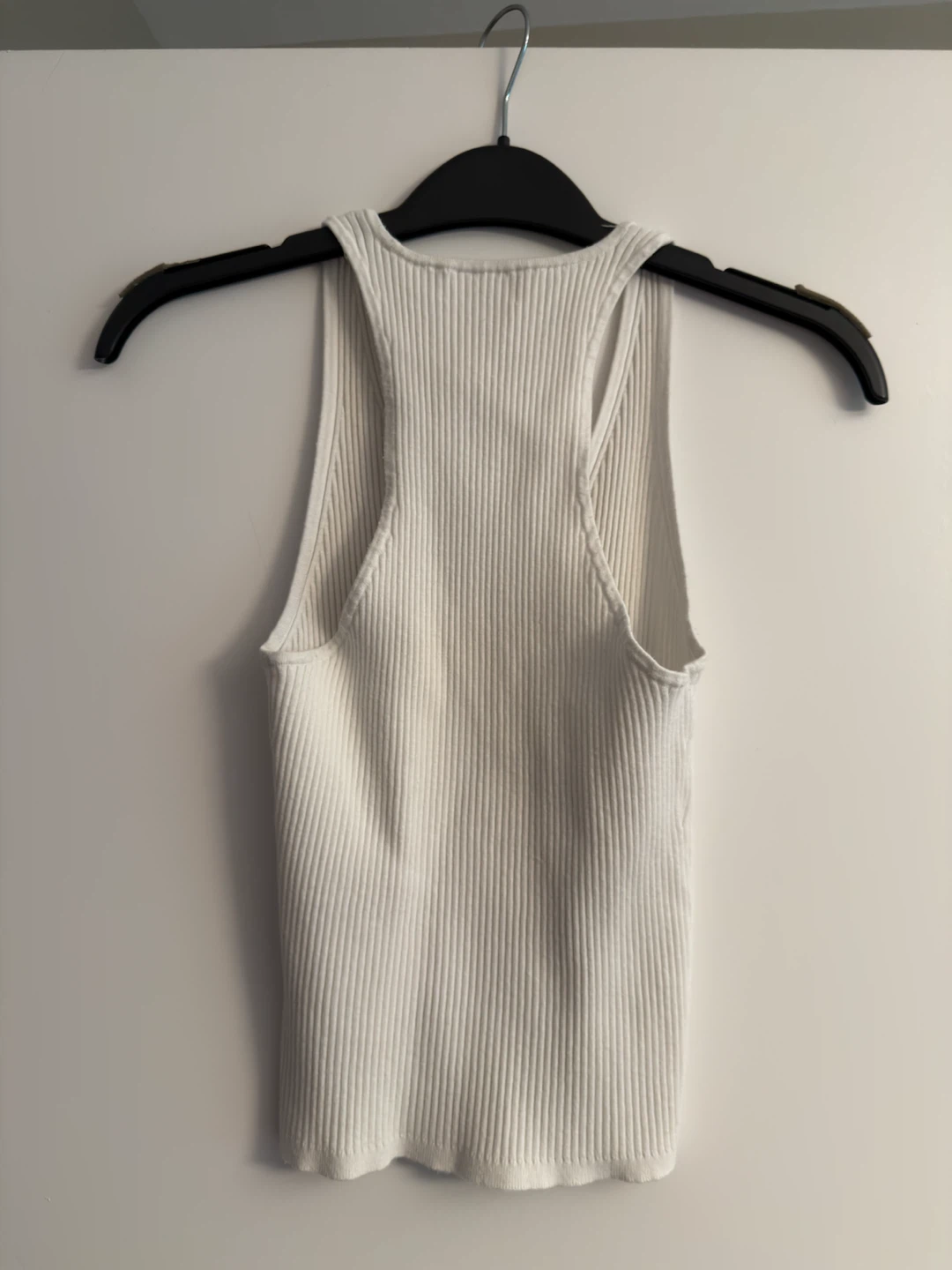 Wilfred White Ribbed Racerback Tank Top - photo 3