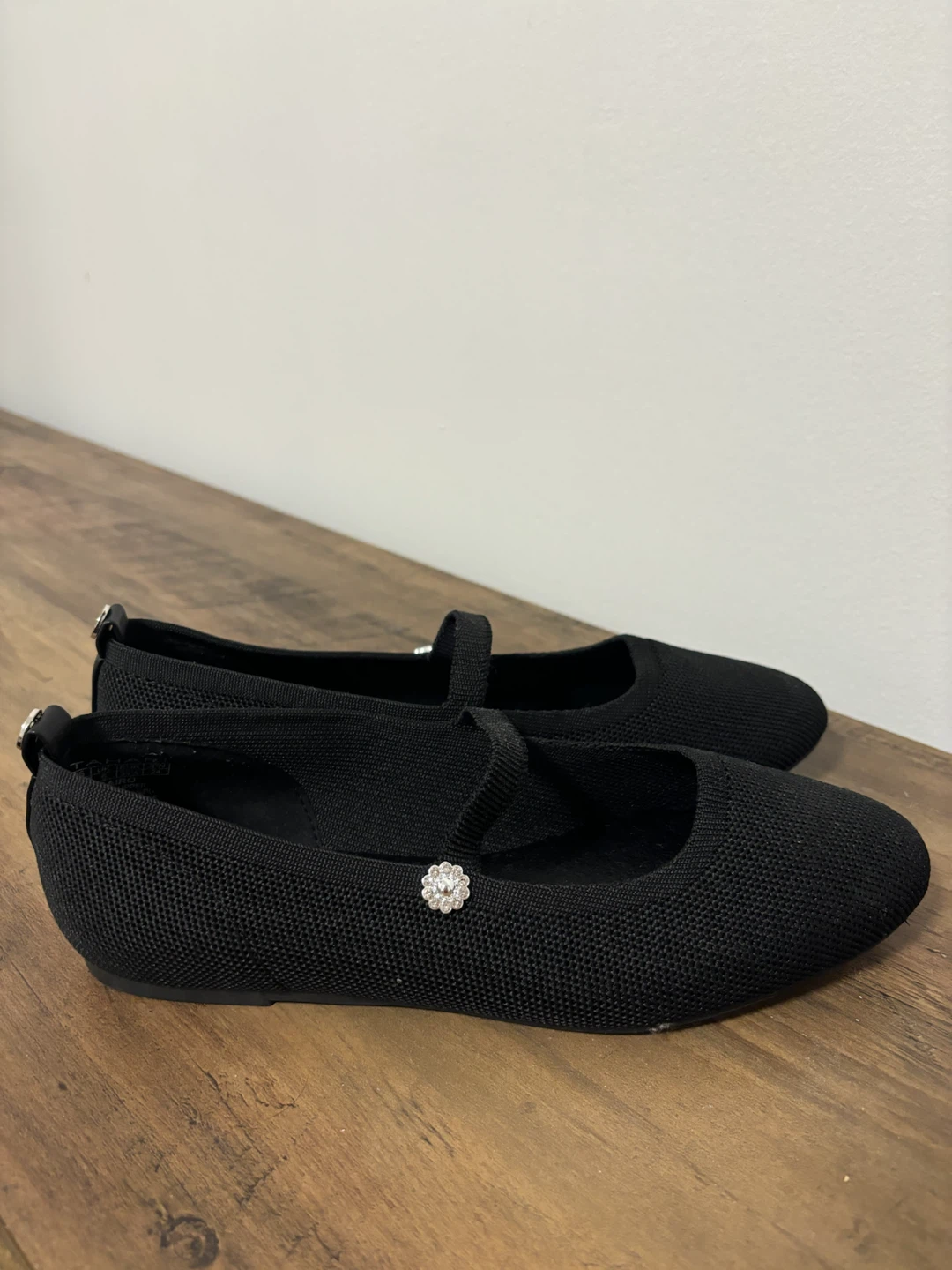 Tahari Black maryjane flats - photo 3