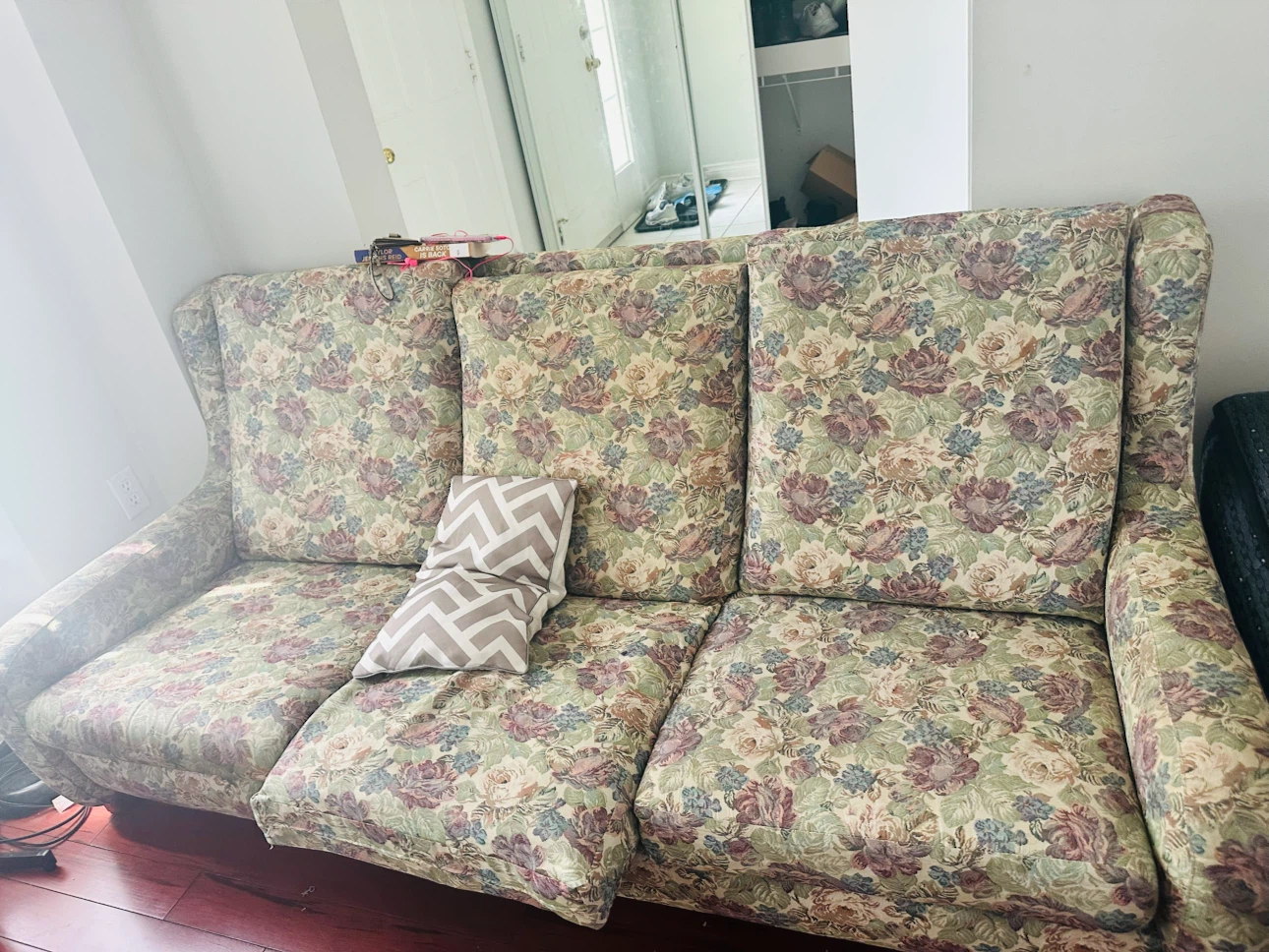 Floral Sofa Set - 3 Seater & Armchair - photo 2