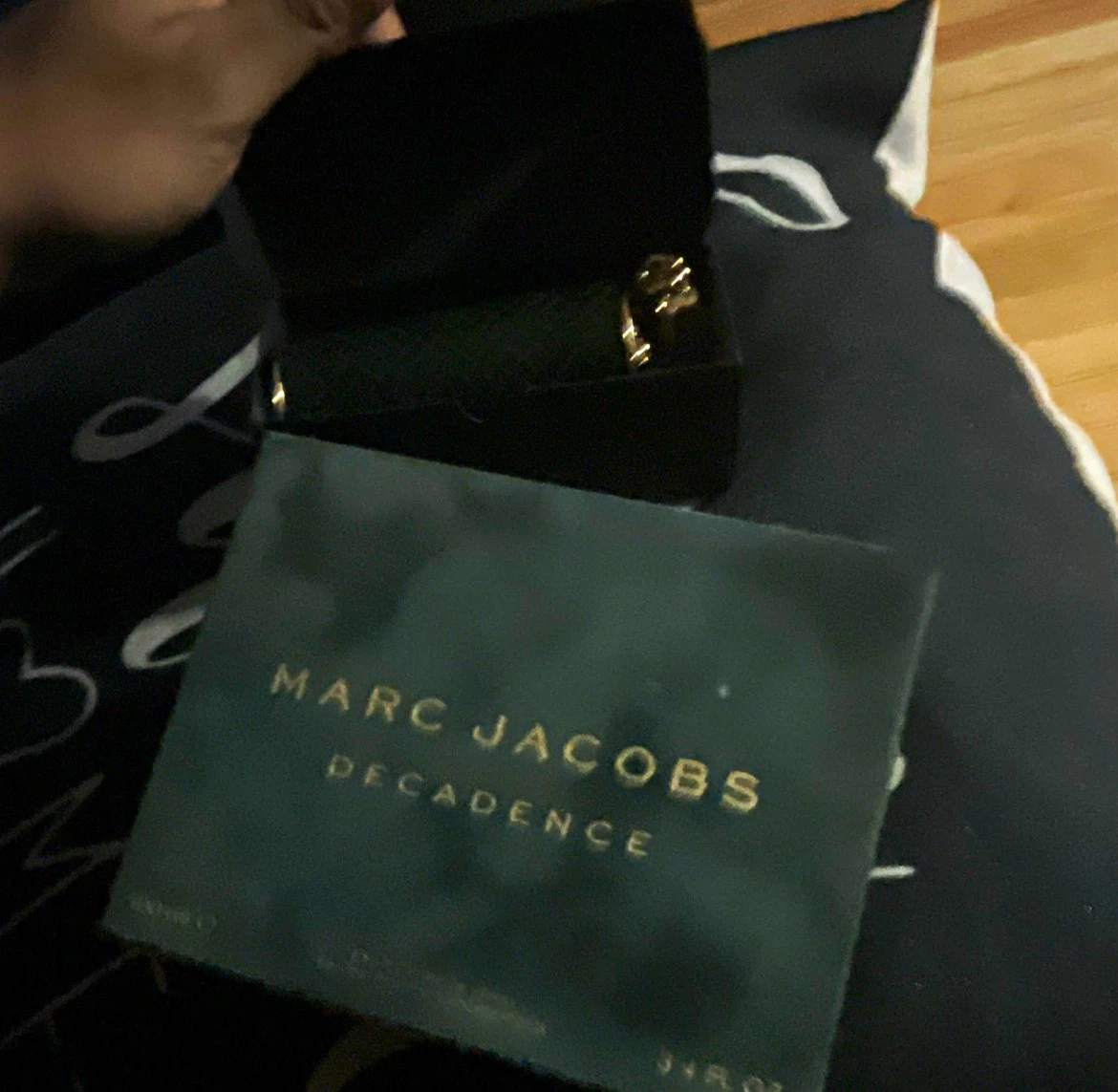 Marc Jacobs Decadence Perfume