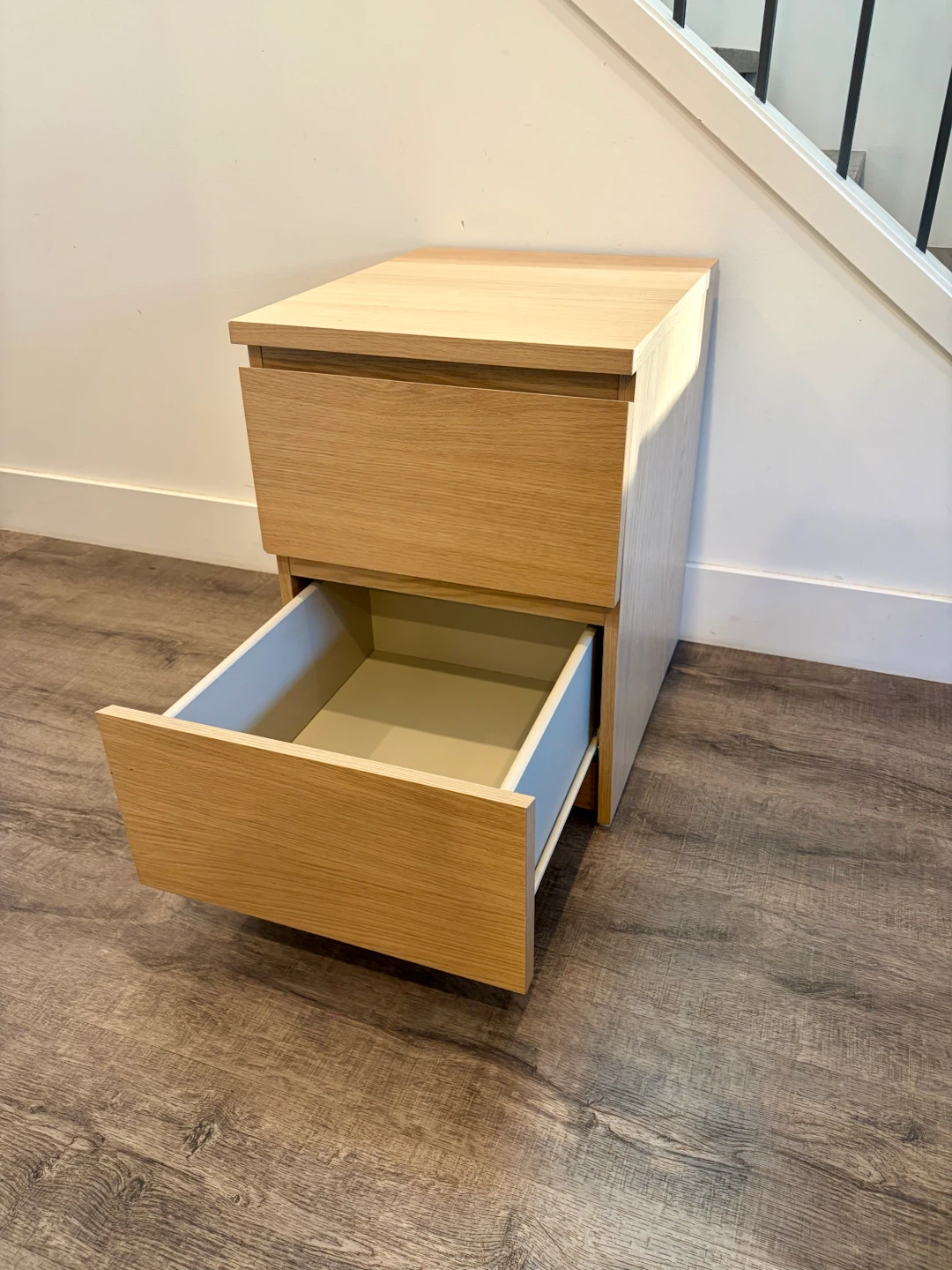 IKEA nightstand in oak colour - photo 3