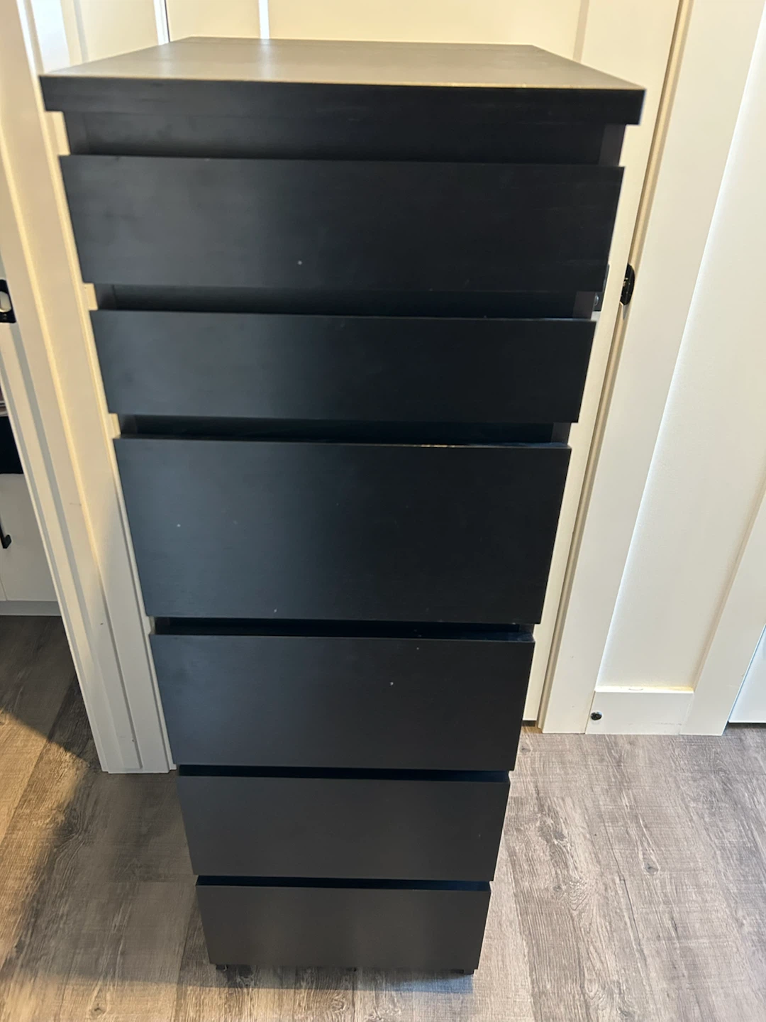 IKEA MALM dresser with mirror