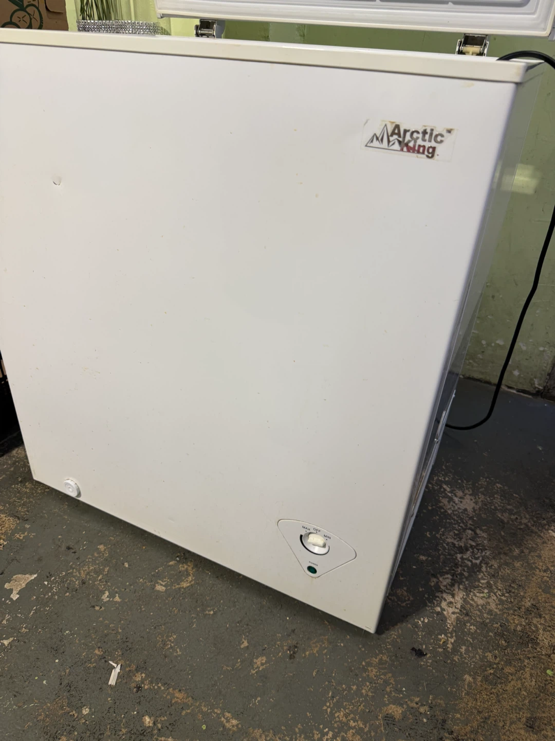 Chest Freezer - photo 3
