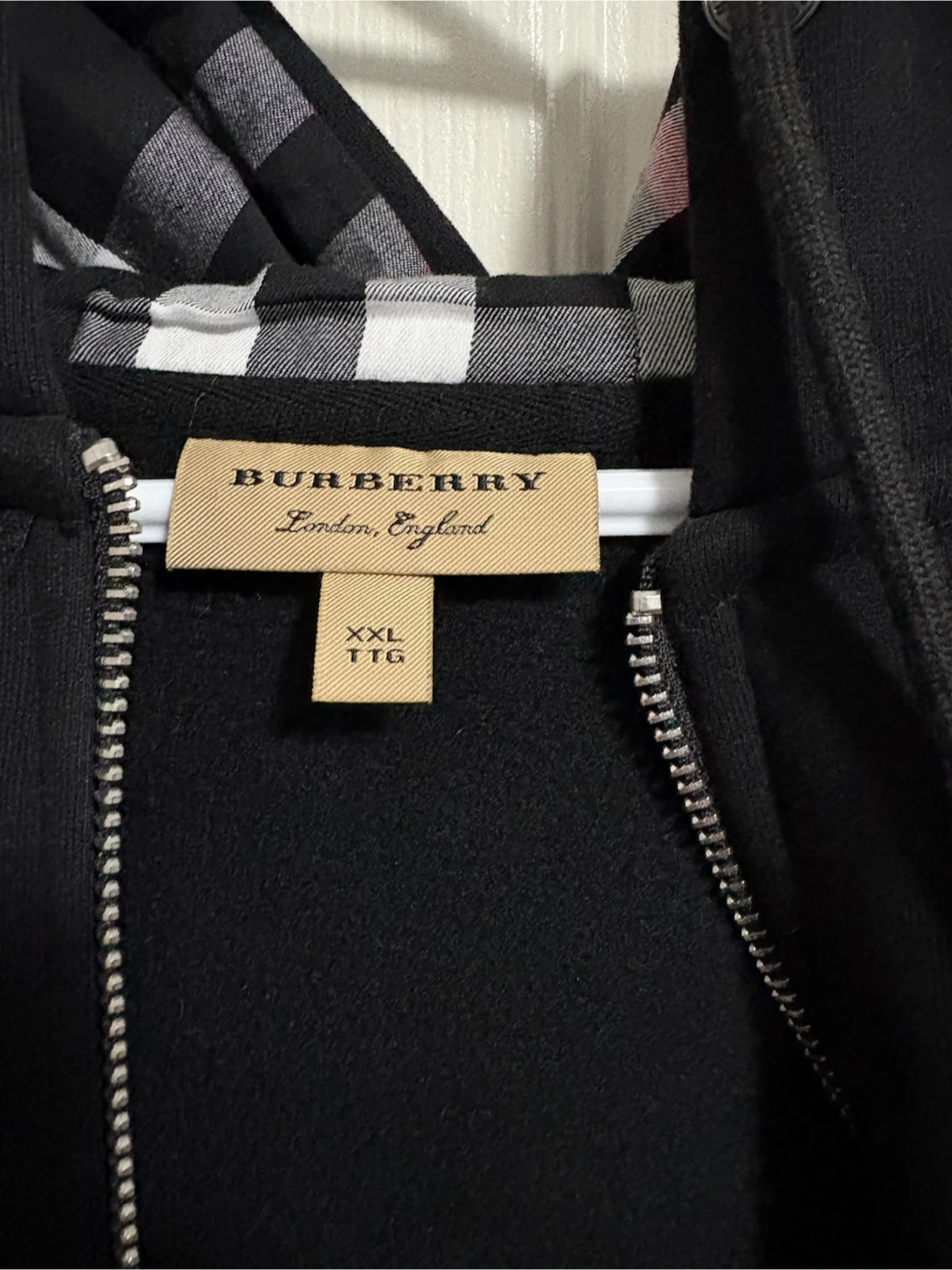 Burberry zip up - photo 3