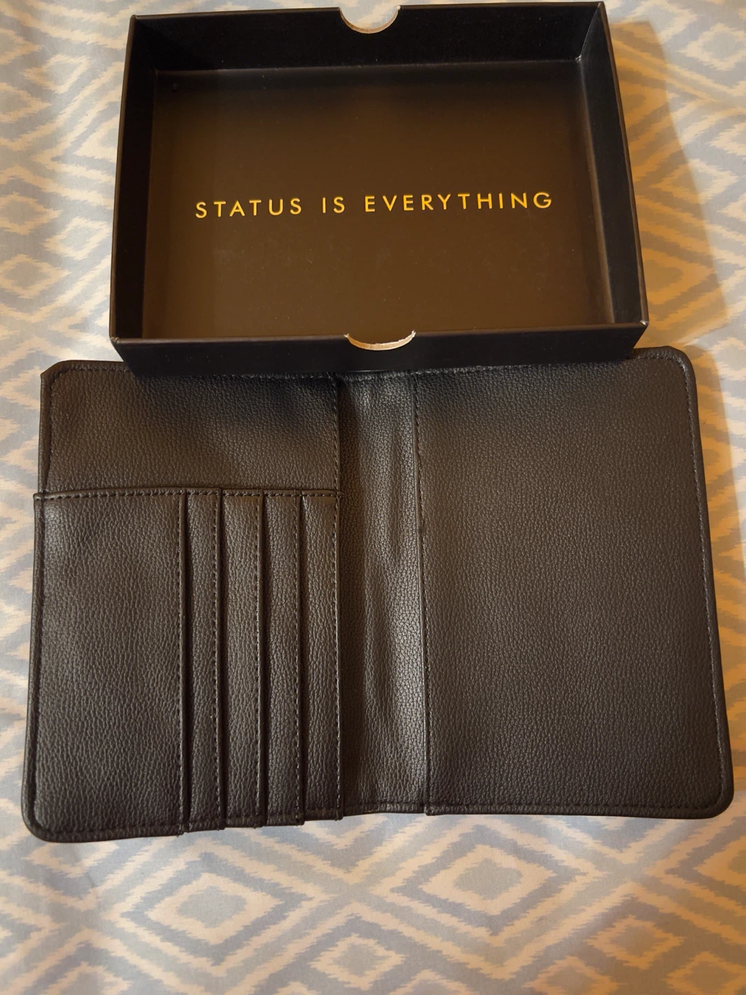 Guess Card Holder