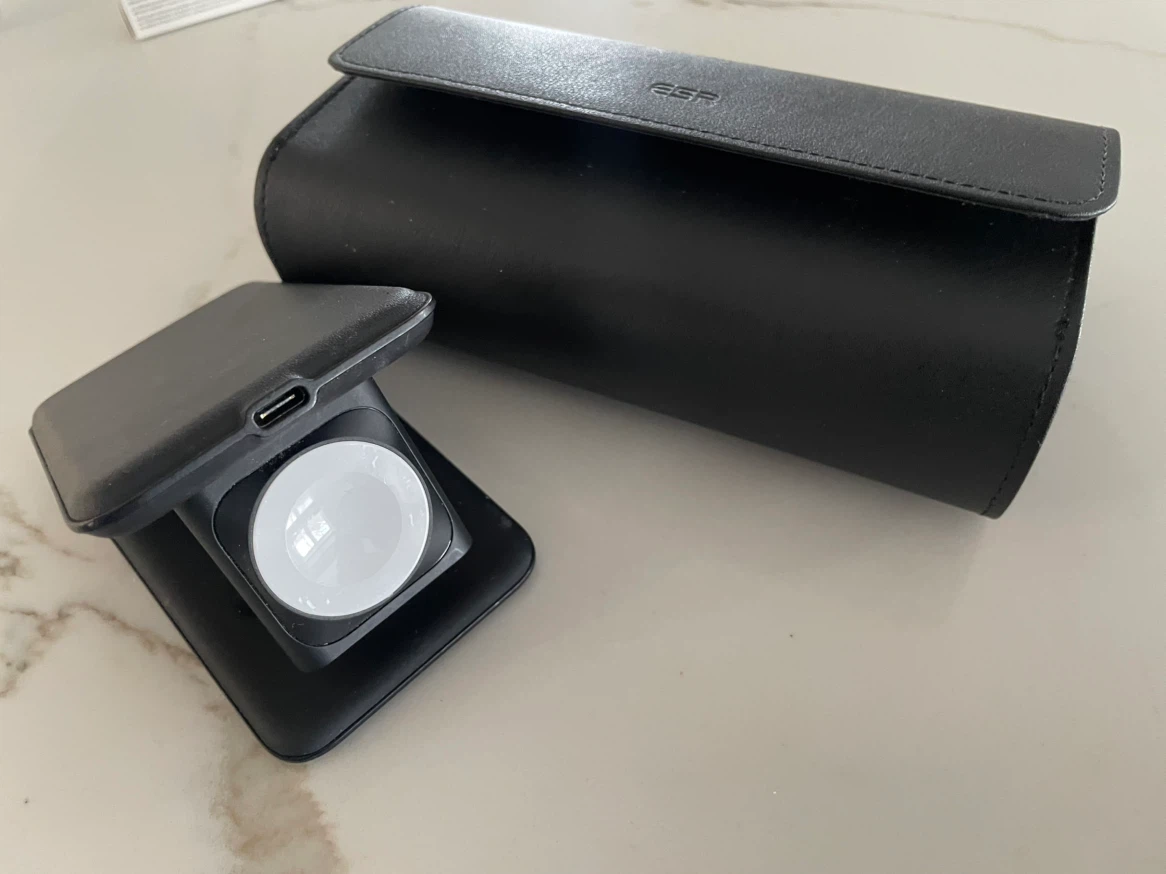 ESR Black Faux Leather Watch Case and Charger Stand