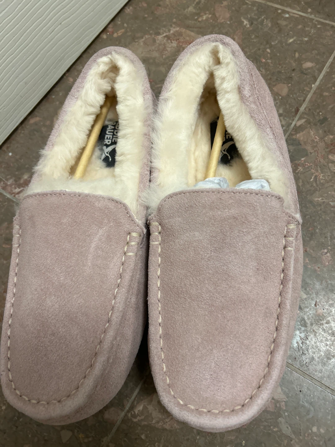 Eddie Bauer Women's Slippers Size 8/39 Pink