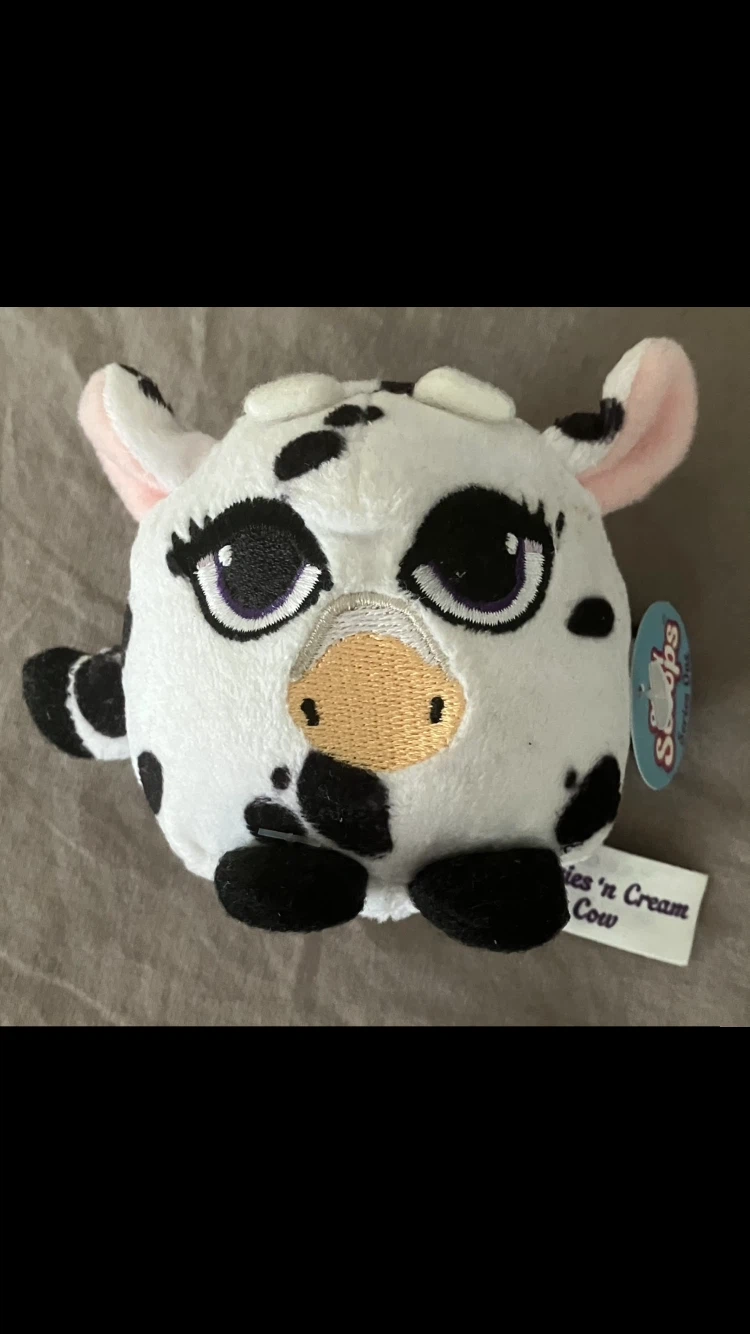 Silly Scoops Cookies 'n Cream Cow Plush Toy 🐄 🐮 ❤️ - photo 2