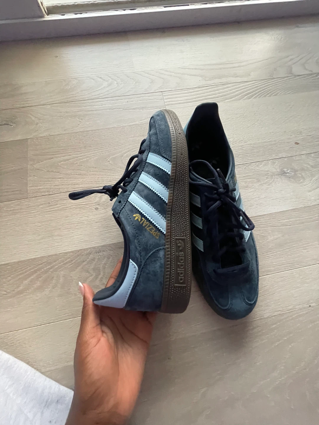 Adidas Spezial Sneakers