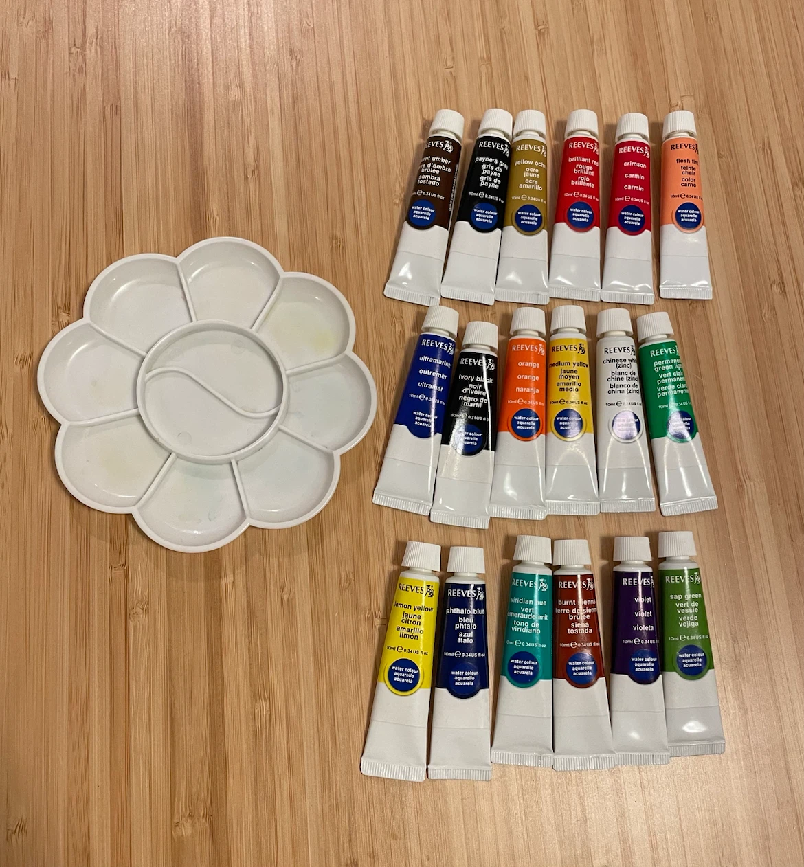 Reeves 18 Piece Watercolour Paint Set with Palette