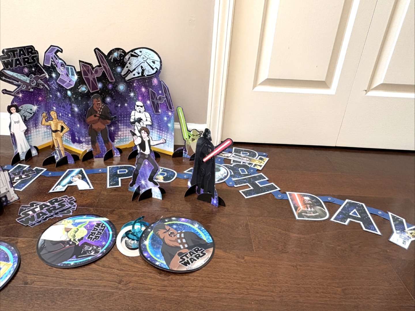 Star Wars Birthday Party Decor Set - photo 3