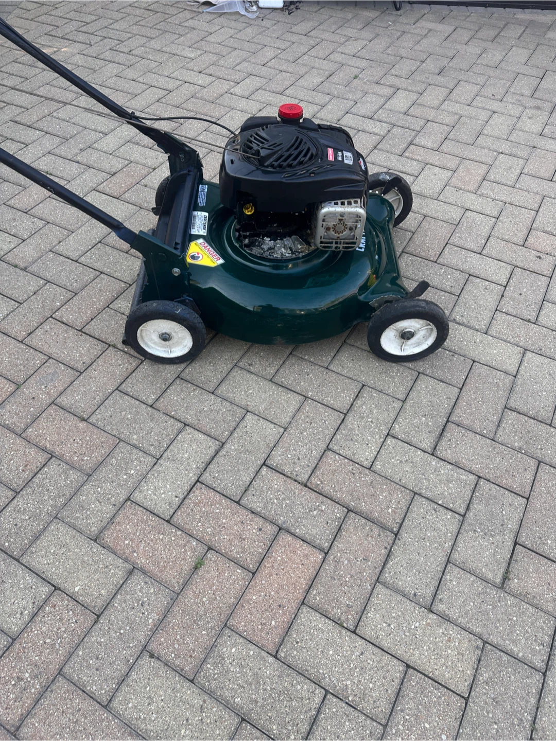 Lawn mower - photo 3