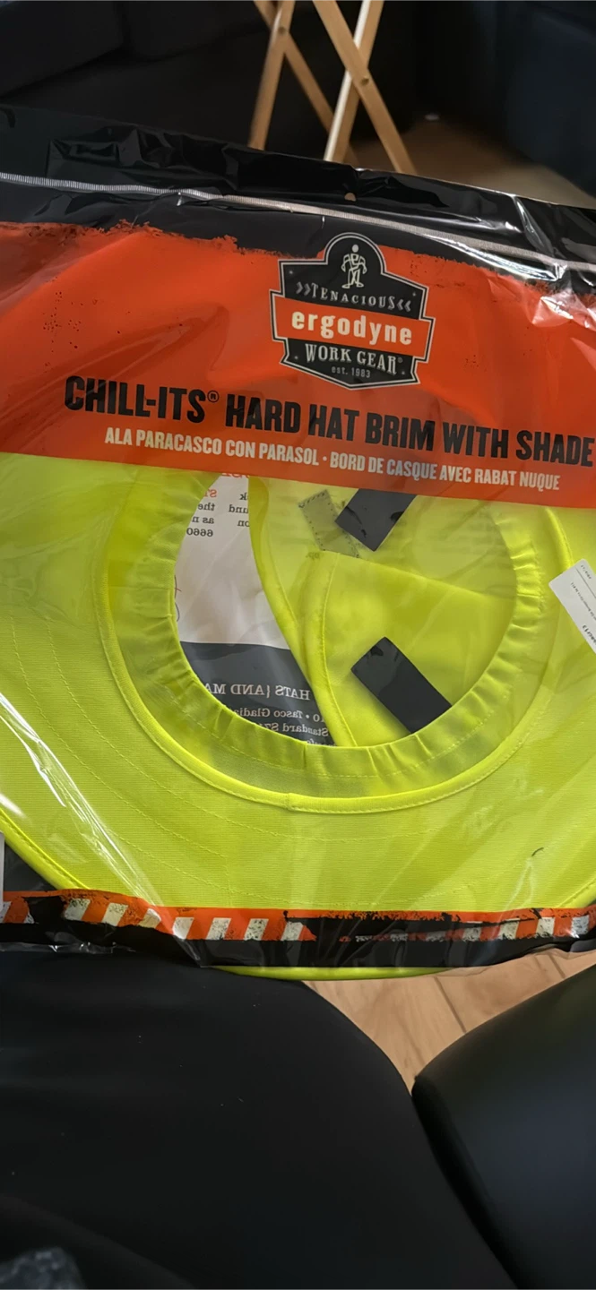 Ergodyne Chill-Its Hard Hat Brim with Shade