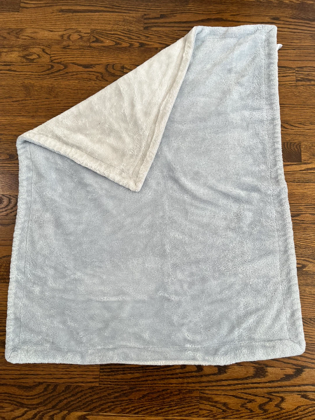 Crib Bedding Set - Quilt, Fitted Sheet, Blanket, Crib Skirt - photo 2