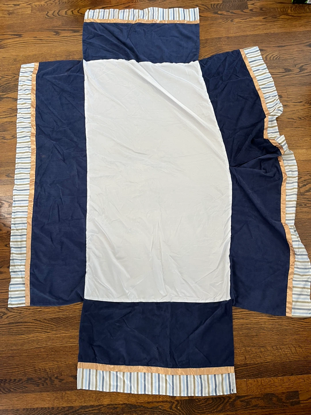 Crib Bedding Set - Quilt, Fitted Sheet, Blanket, Crib Skirt - photo 4