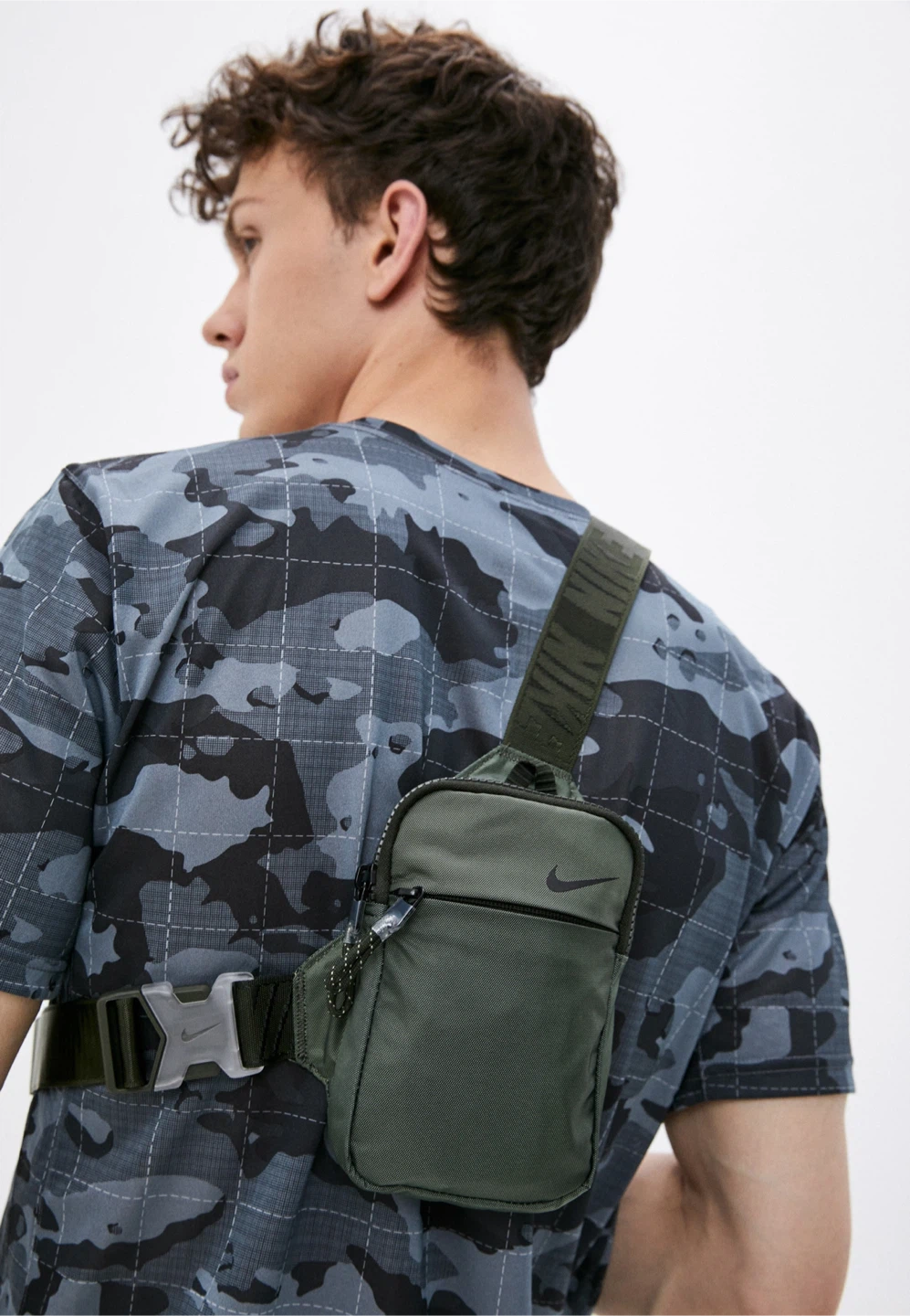 Nike Essentials Crossbody - photo 2