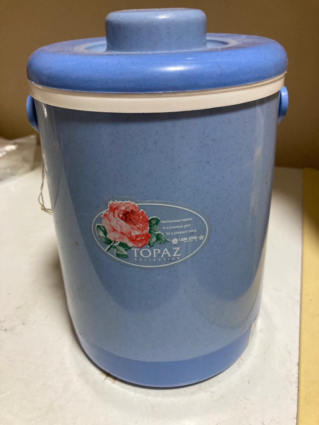 Lion Star Topaz Collection Ice Bucket