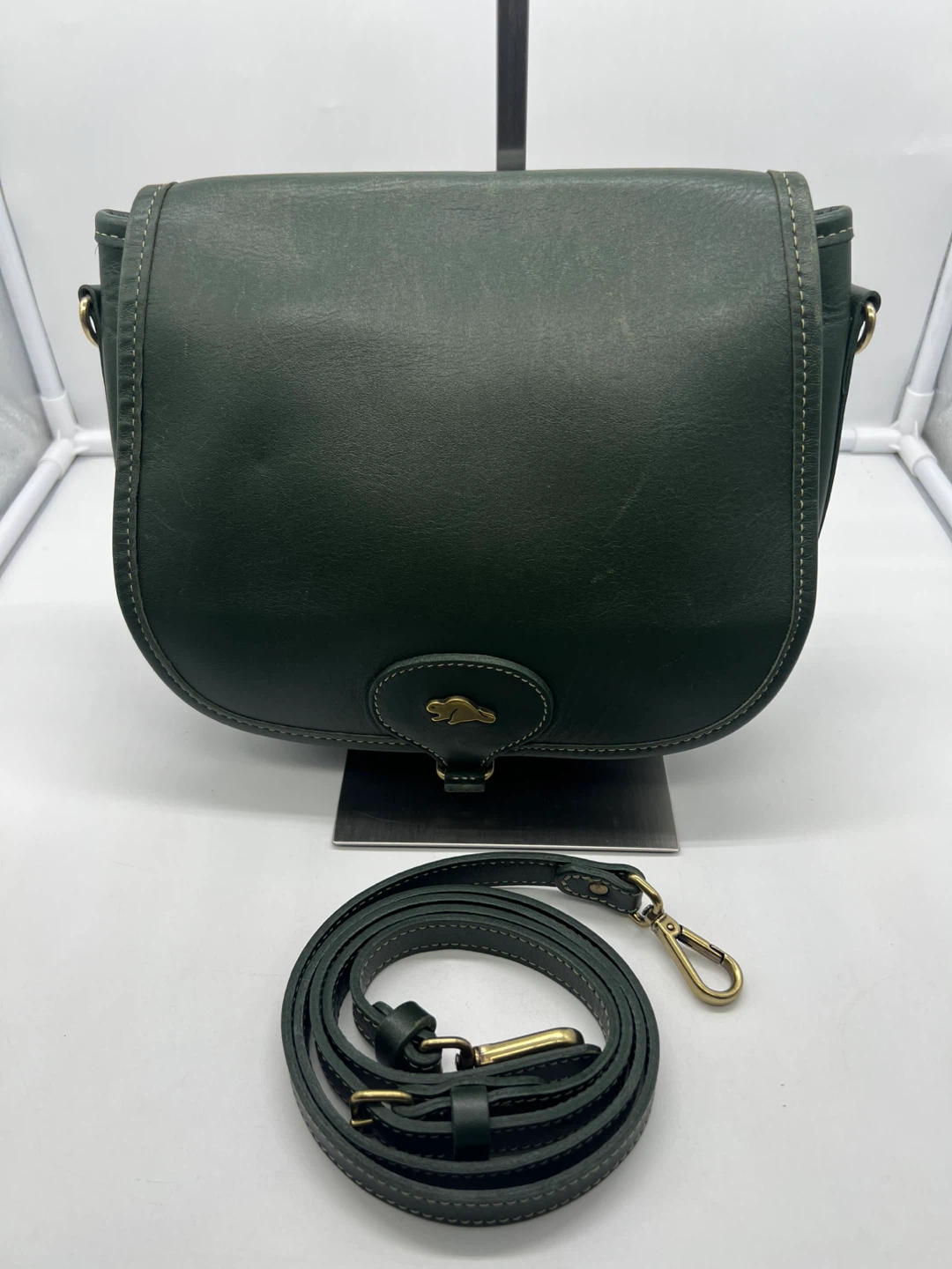 ROOTS VTG Y2K Forest Green Smooth Leather Saddle Crossbody Bag