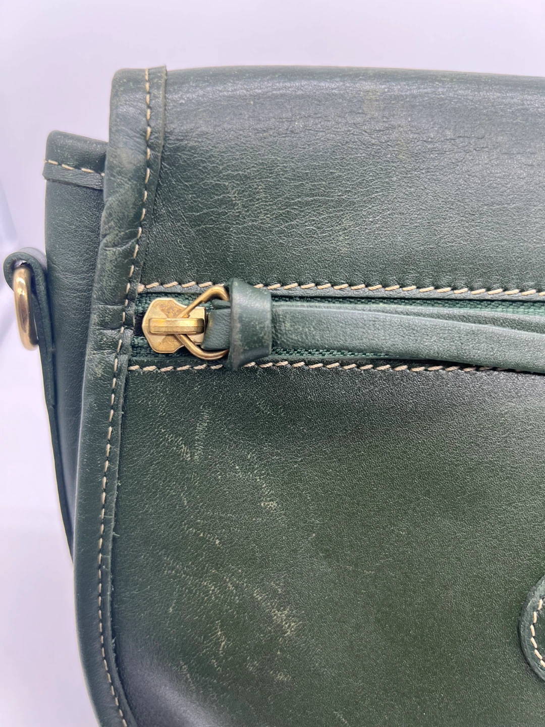 ROOTS VTG Y2K Forest Green Smooth Leather Saddle Crossbody Bag - photo 5