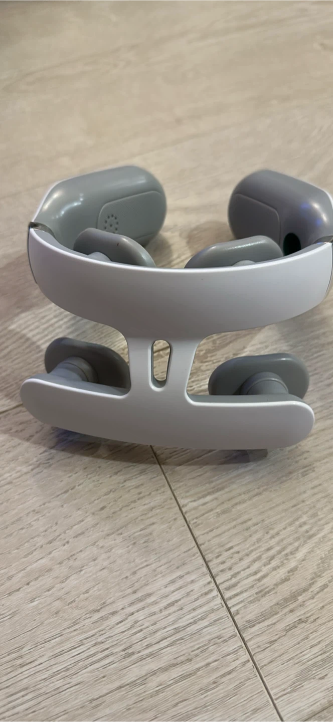 Smart Neck Massager with USB Cable - photo 2