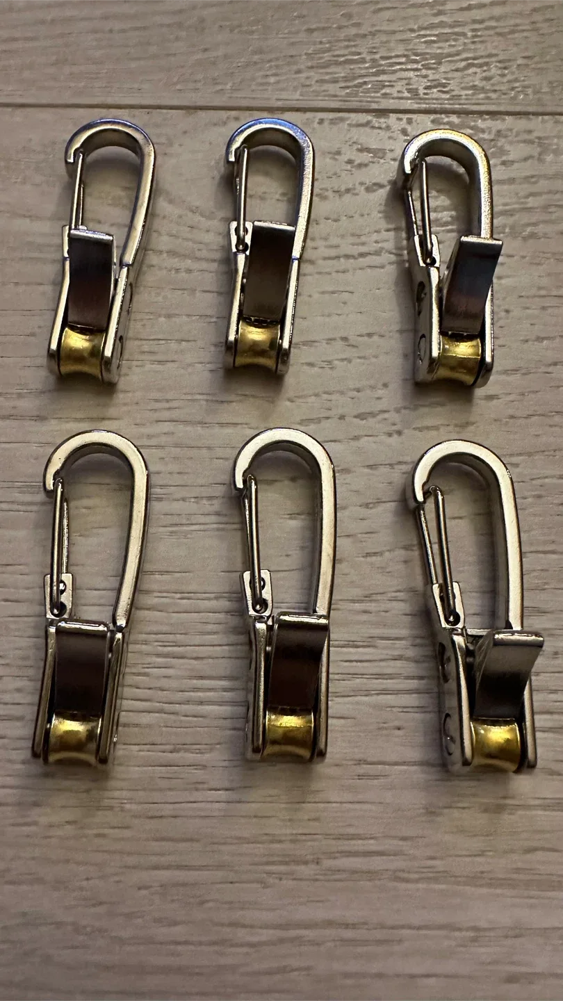 Set of 6 Silver Curtain Clips - photo 2