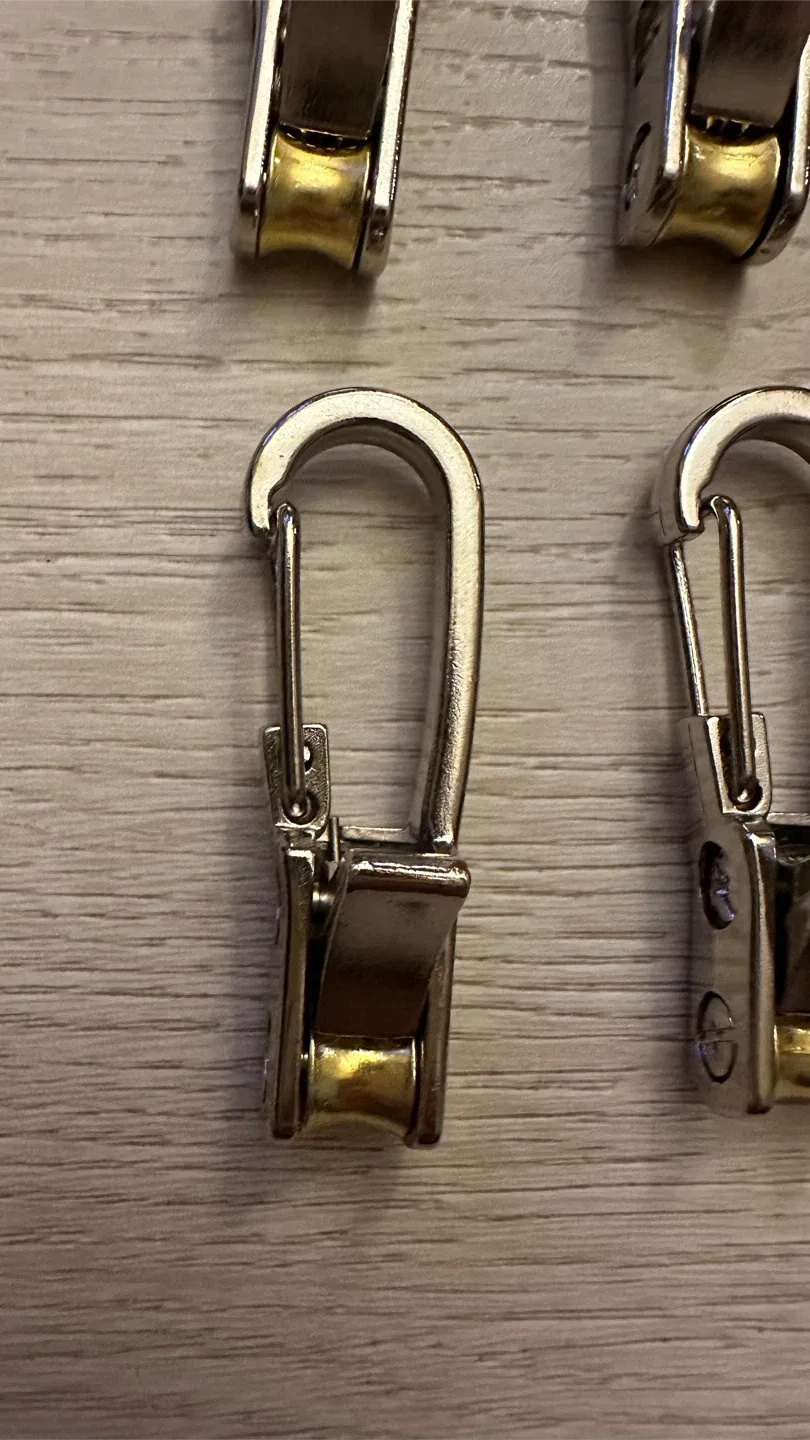 Set of 6 Silver Curtain Clips - photo 4