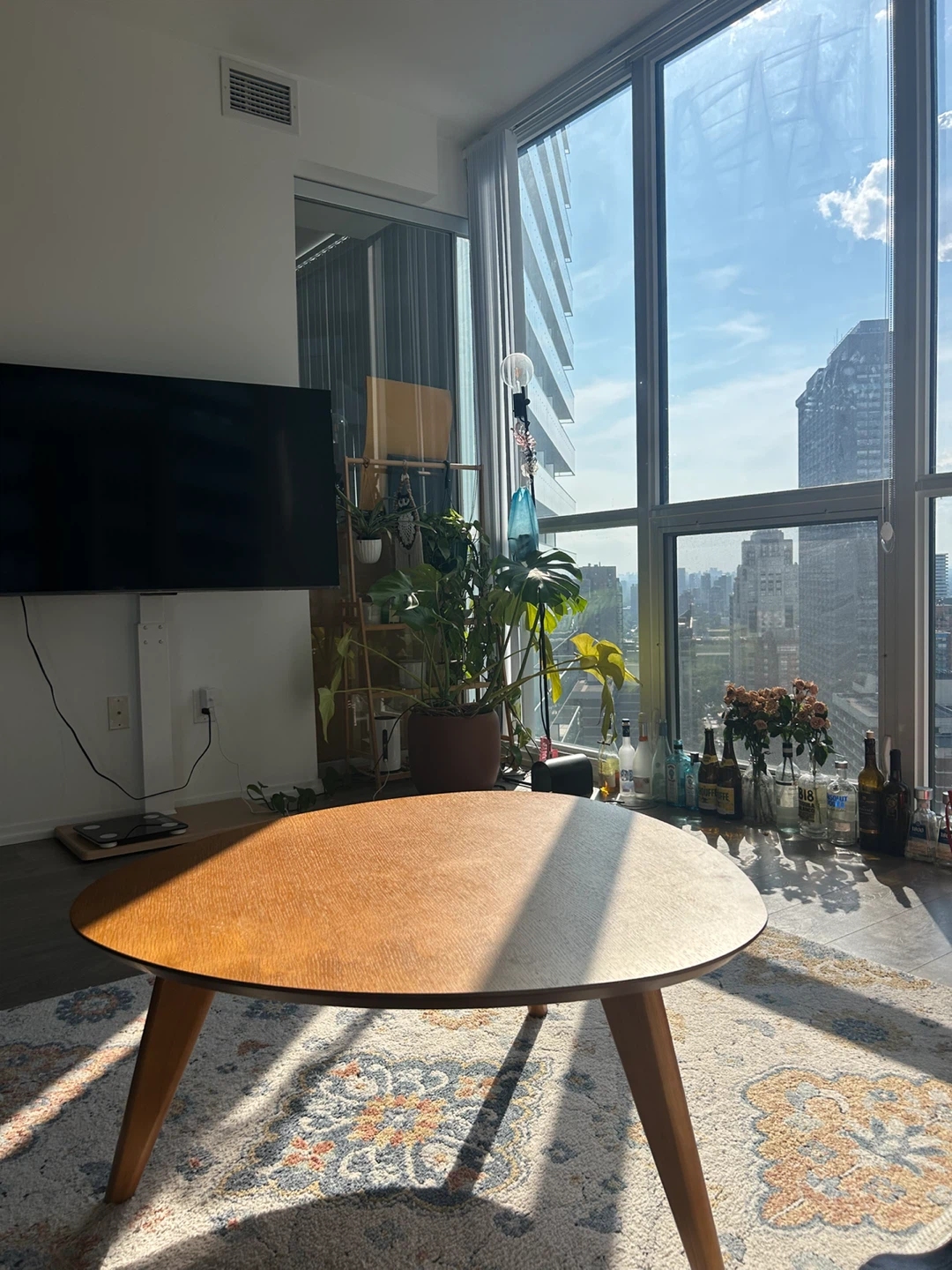 structube coffee table
