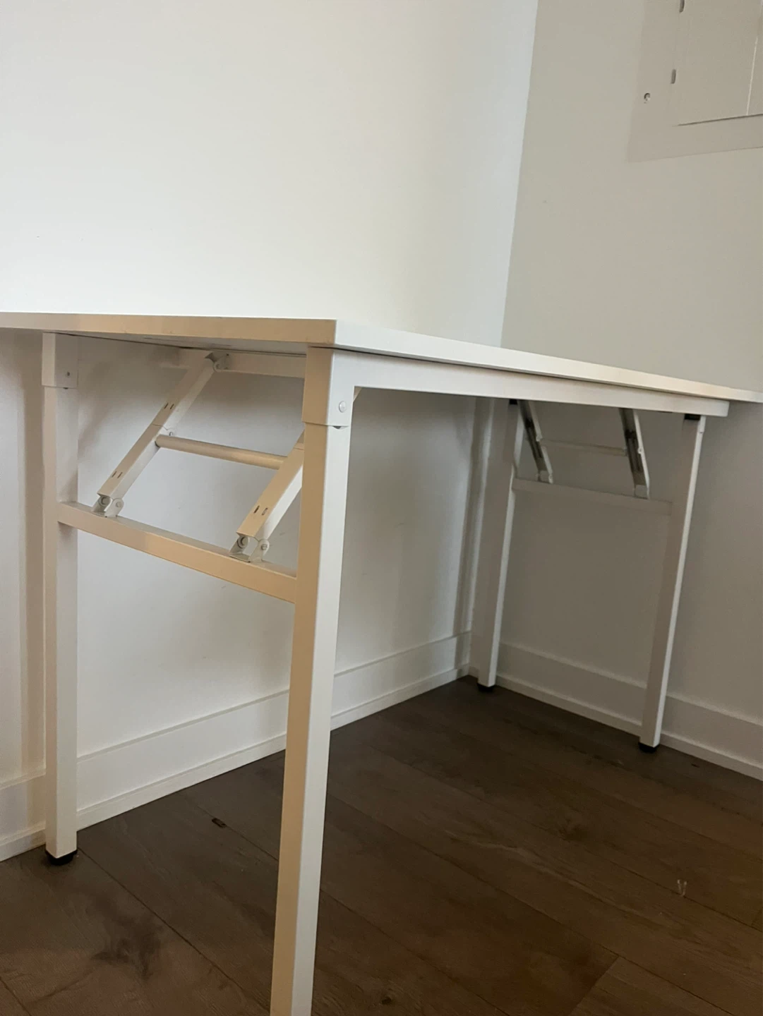 White Foldable Desk - photo 3