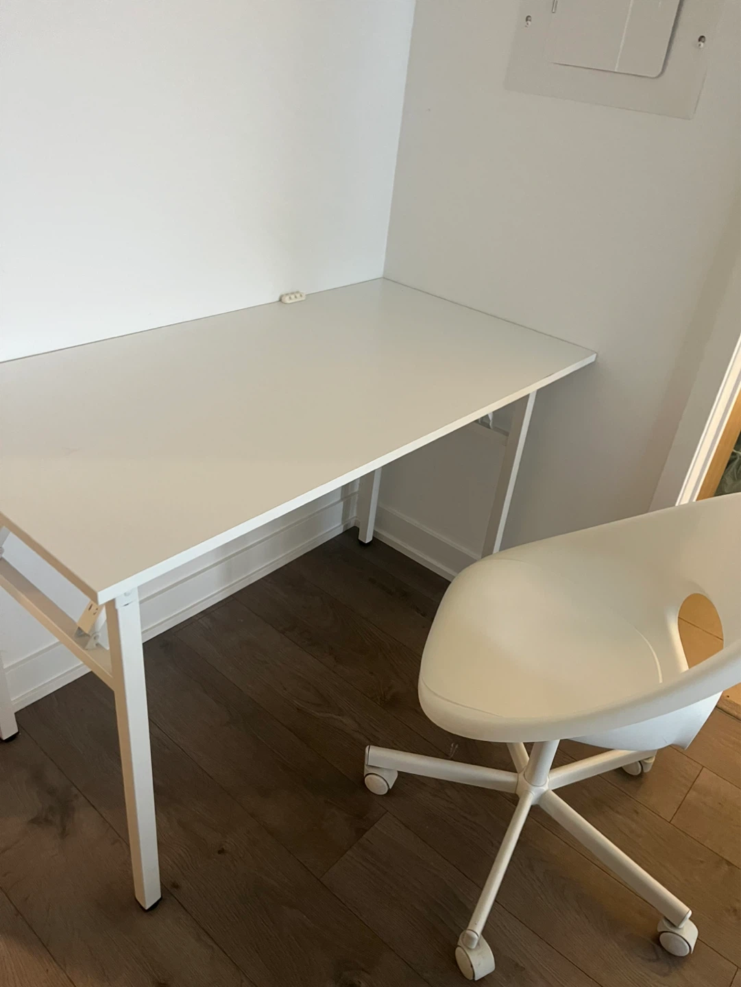 White Foldable Desk - photo 4