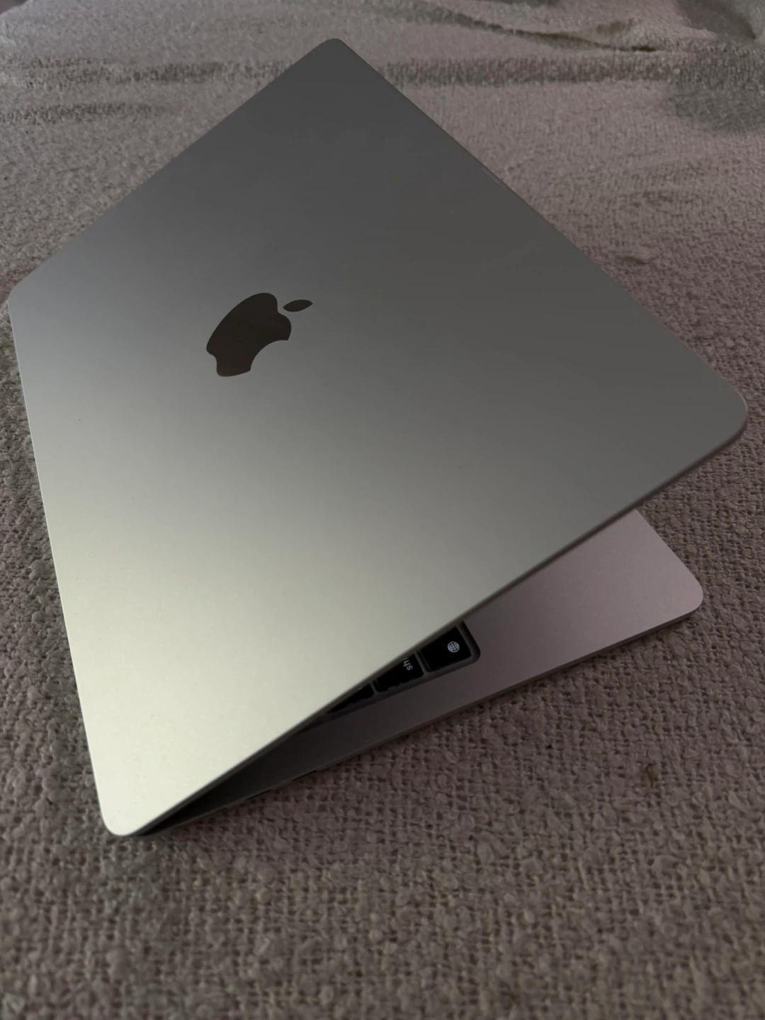 Apple MacBook Air 13-inch M3 - photo 2