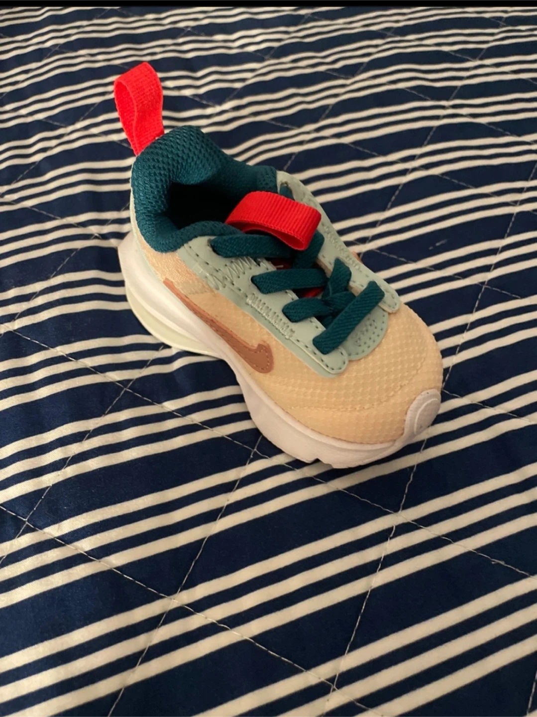Nike Toddler Shoes - photo 2