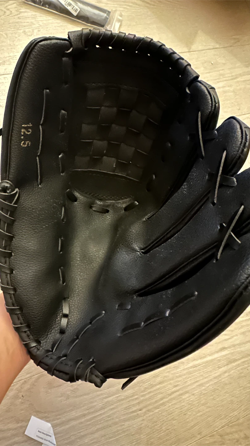 Black Baseball Glove - photo 2
