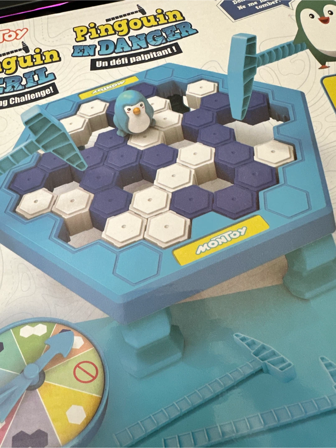Montoy Penguin Danger Game