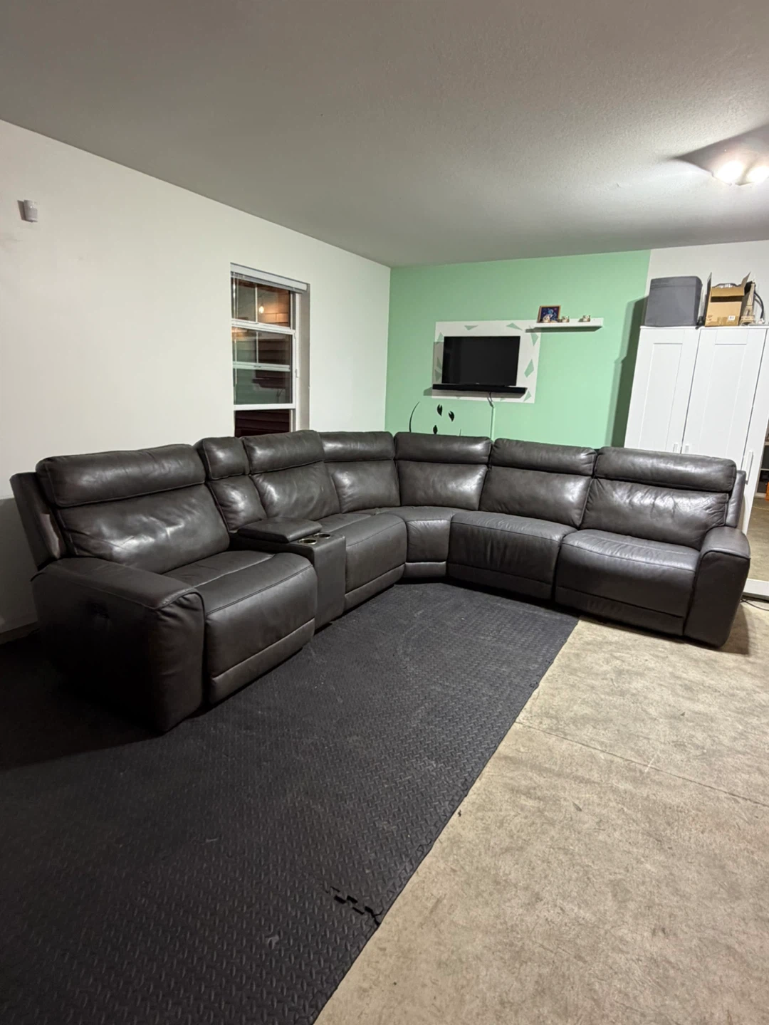 Leather Sectional Sofa with Recliners ( Delivery Available ) - photo 4