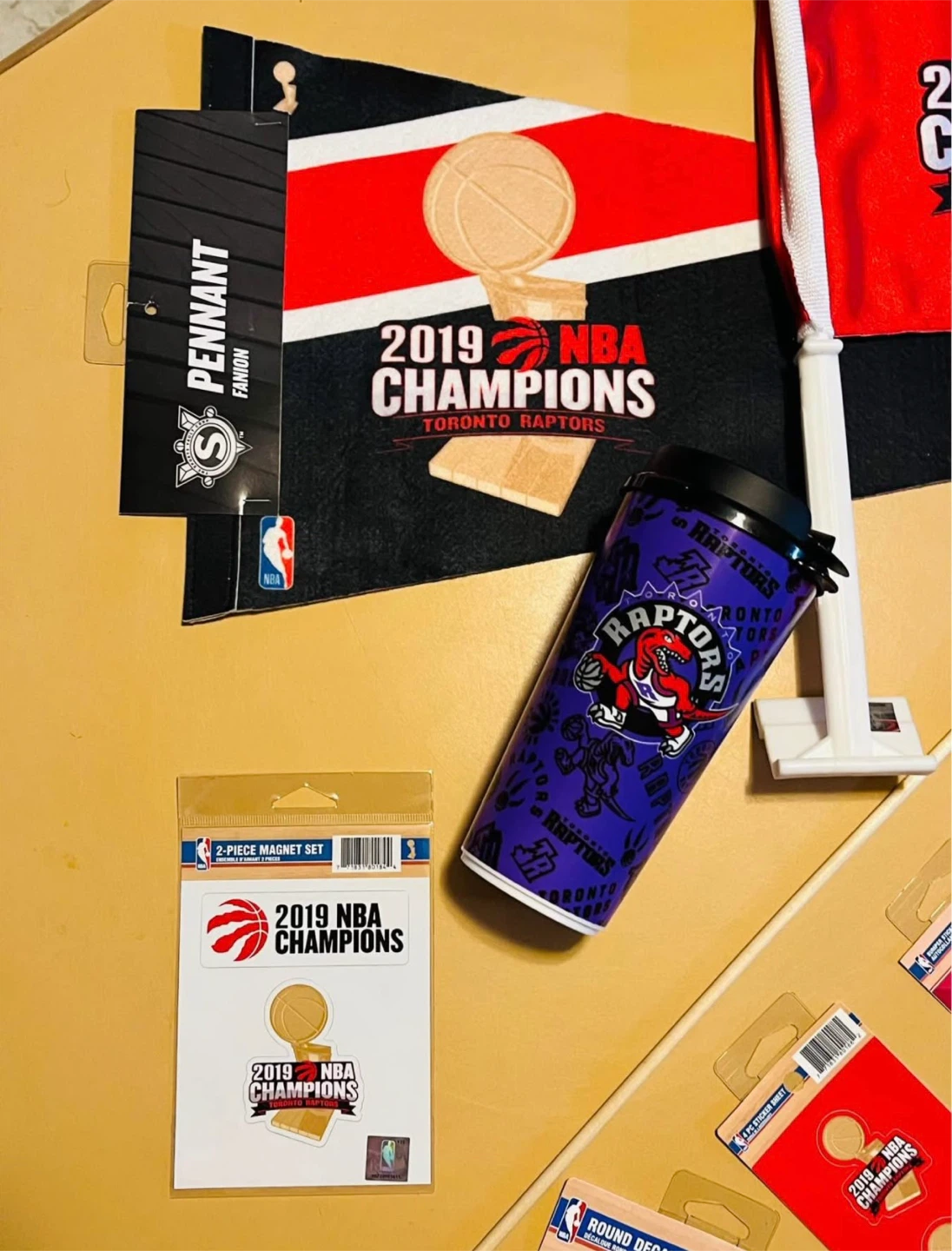 Raptors Collector Lot - photo 3