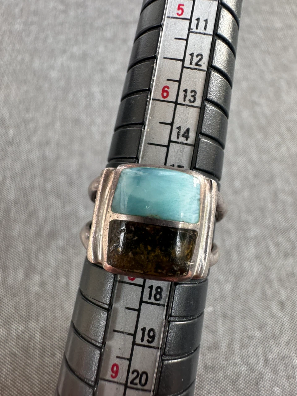 Vintage Sterling Silver Ring with Larimar/RARE Green Amber