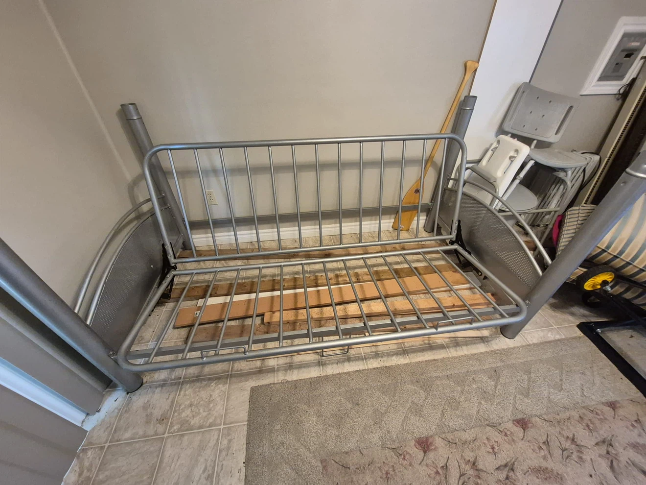 Convertible Metal Futon Frame / Bunk Bed Base – Full Size