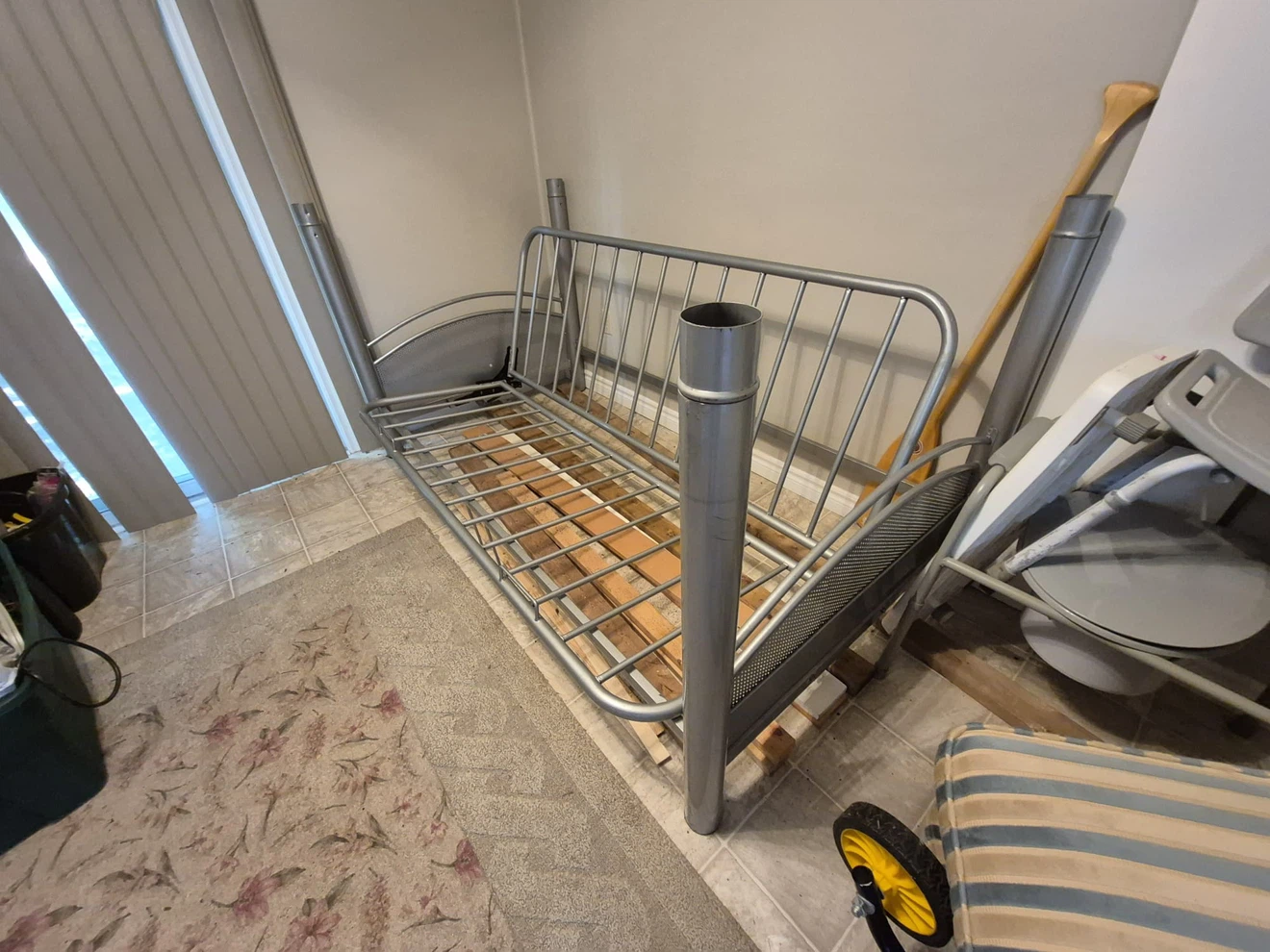 Convertible Metal Futon Frame / Bunk Bed Base – Full Size - photo 3